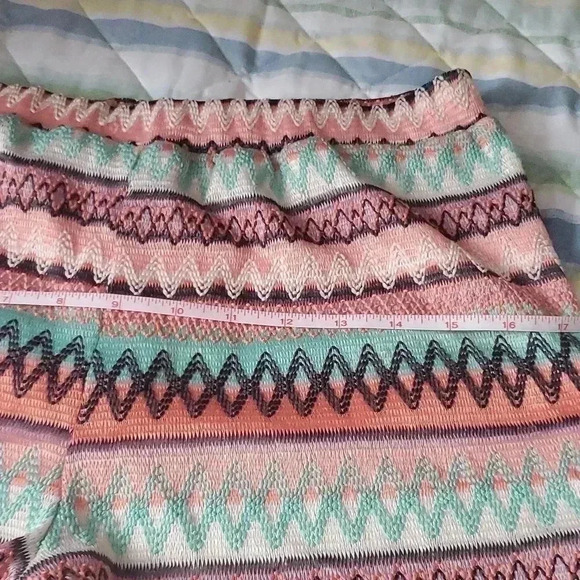 F21 top and short set b16 - Picture 7 of 12